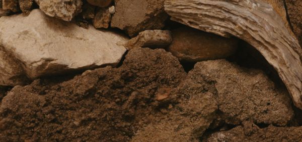 Limestone clay